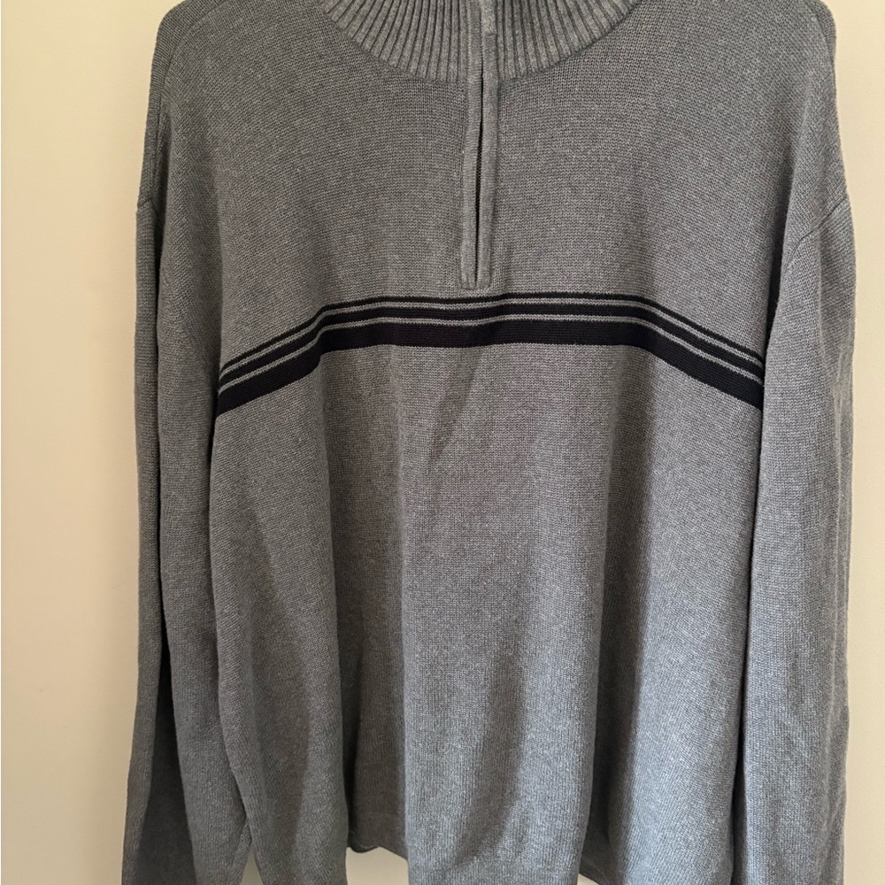 Arrow Men's Charcoal Zip-Up Sweater with Ebony Stripe